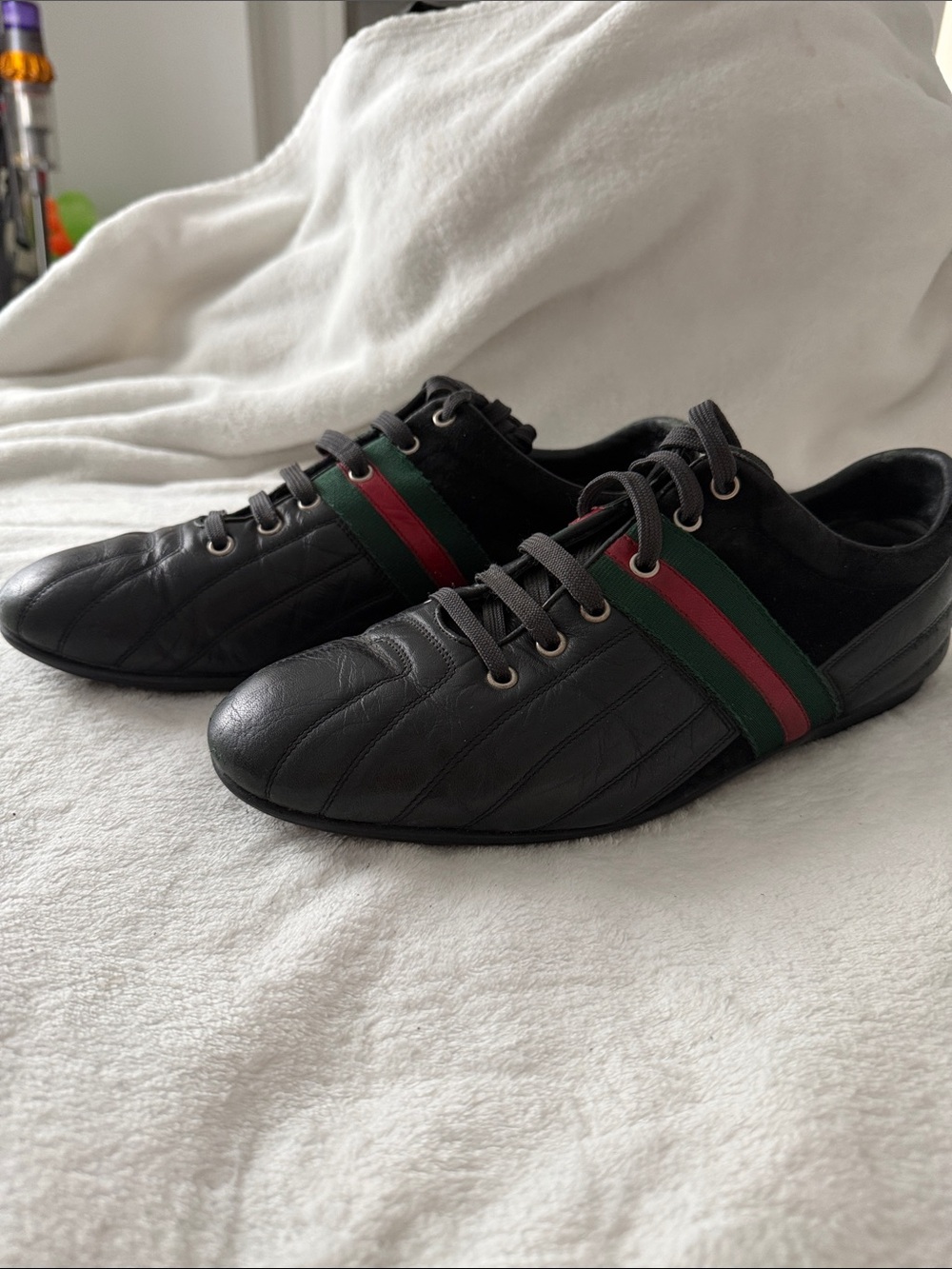 Gucci Black Leather Sneakers Green Red classic Stripes Men's Low Top - Picture 3 of 8